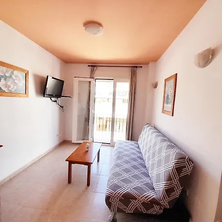 Daire Vicenta Playa Carihuela *