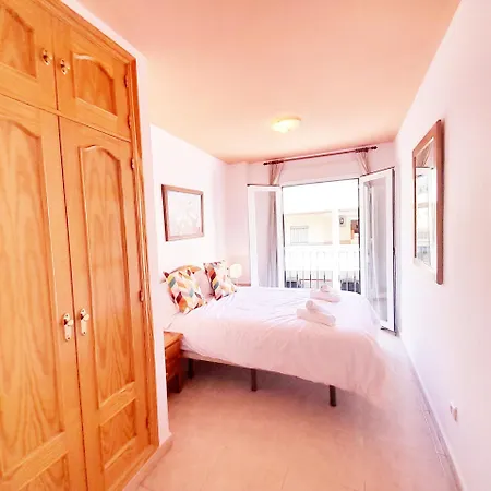 Apartamento Vicenta Playa Carihuela *