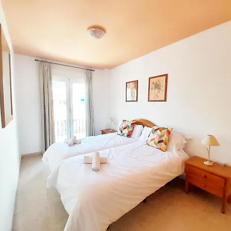 Vicenta Playa Carihuela Διαμέρισμα *