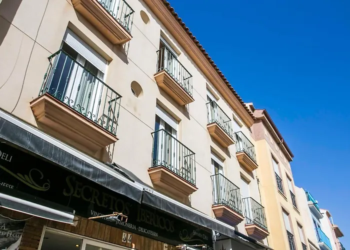 Апартаменты Vicenta Playa Carihuela Торремолинос