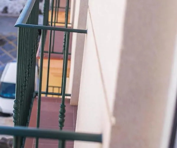 Vicenta Playa Carihuela Апартаменты *