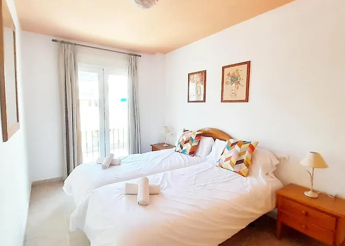 Vicenta Playa Carihuela Апартаменты *